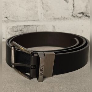 GUESS Black Leather Belt